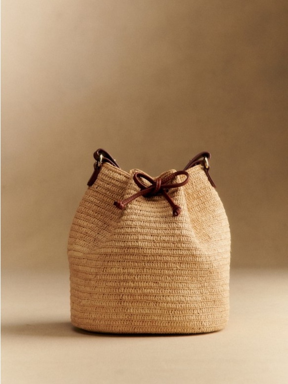 Sezane Farrow Bag Natural Raffia Bucket Bag Leather Strap Paris Summer Woven - Picture 3 of 16